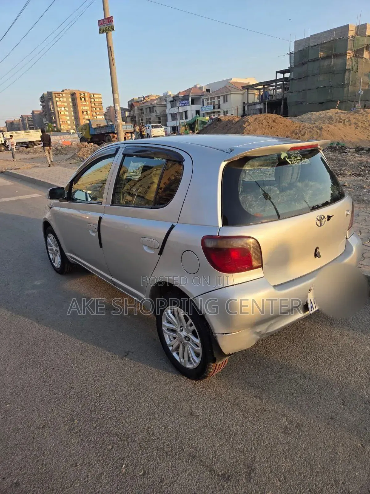 Toyota Vitz 2001 Silver