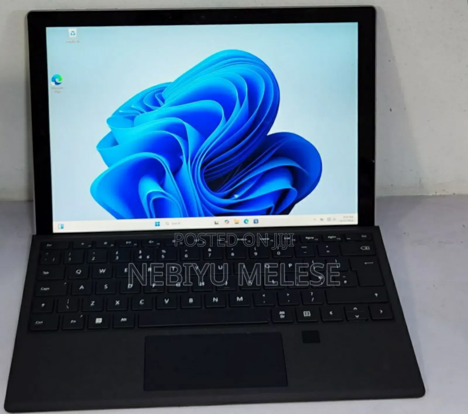 New Laptop Microsoft Surface Pro 7+ 16GB Intel Core I5 SSD 256GB