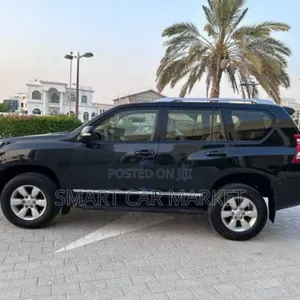Toyota Land Cruiser 2015 Black