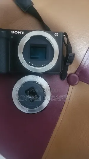 Sony Zv-E10 Camera