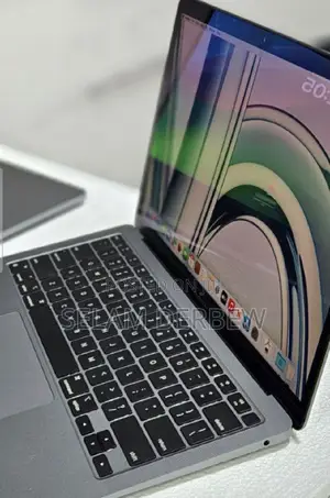 New Laptop Apple MacBook Air 2020 M1 8GB Apple M1 SSD 256GB