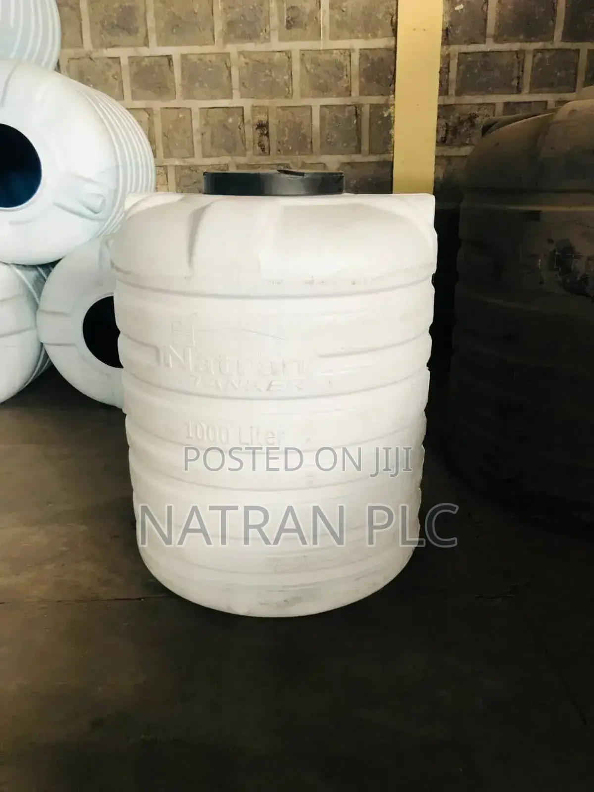 1000 to 10,000 Liter Roto Tanker Hdpe Plastic