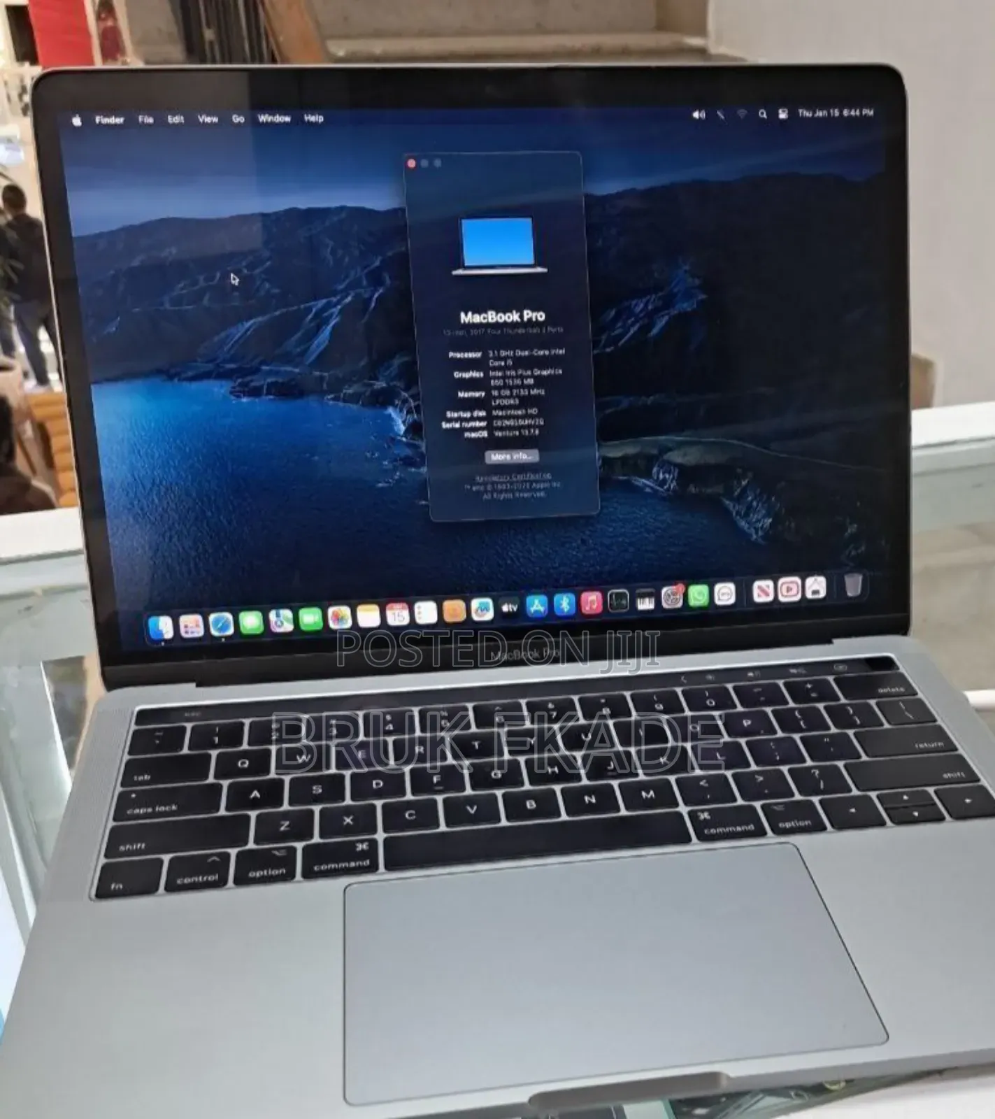 New Laptop Apple MacBook Pro 2017 16GB Apple M3 SSD 256GB