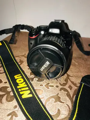Nikon D5100