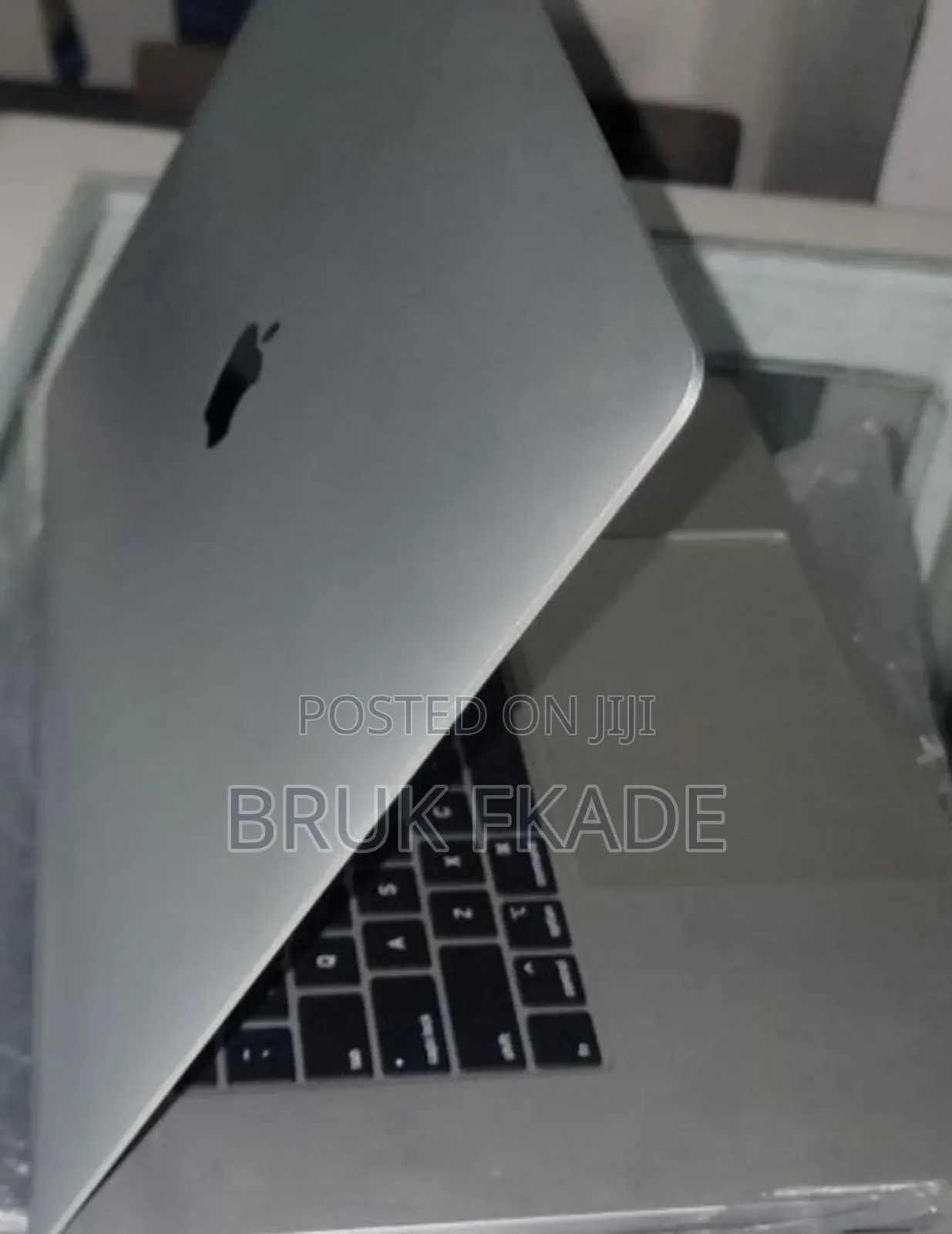 New Laptop Apple MacBook Pro 2019 64GB Intel Core I9 SSD 1T