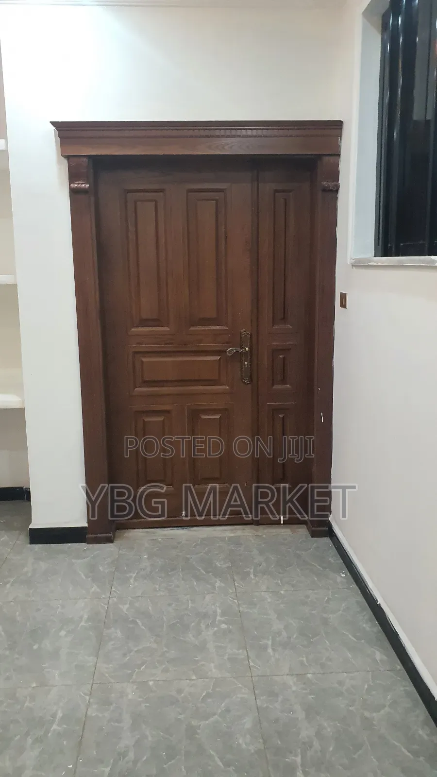 Furnished 4bdrm Apartment in Yeka for sale