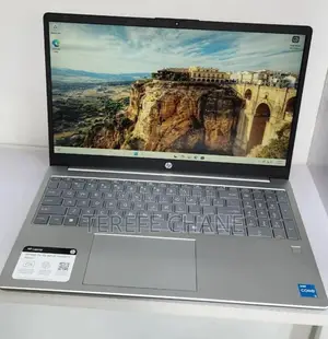 New Laptop HP Stream Notebook 8GB Intel Core I3 SSD 256GB
