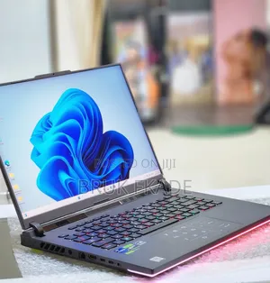 New Laptop Asus ROG Strix G16 G614 32GB Intel Core I9 SSD 1T