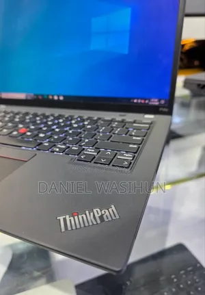 New Laptop Lenovo Thinkpad P14s 32GB Intel Core I7 SSD 512GB