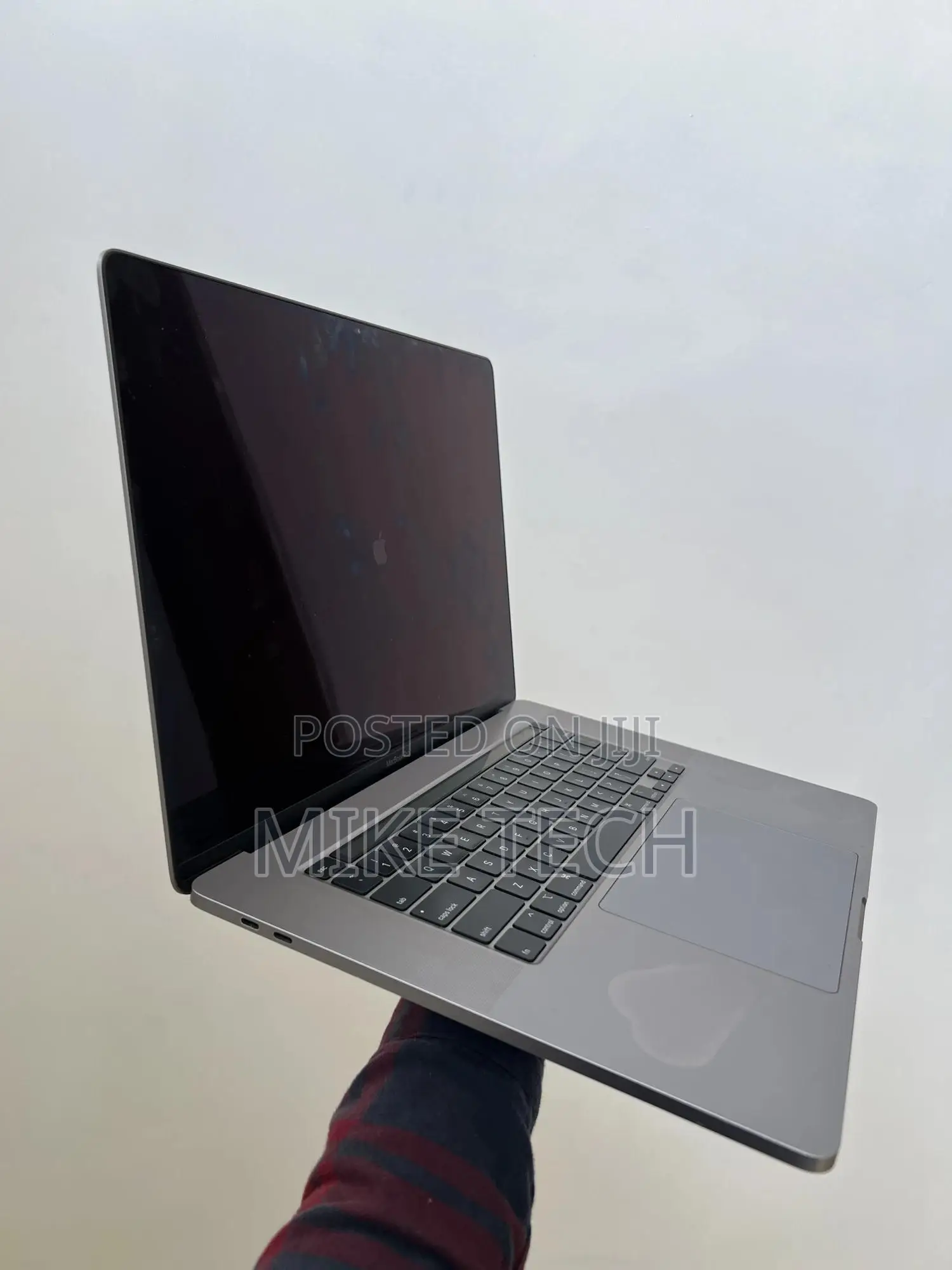 Laptop Apple MacBook Pro 2019 32GB Intel Core I7 SSD 1T
