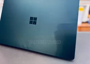 New Laptop Microsoft Surface Book 3 16GB Intel Core I7 SSD 256GB