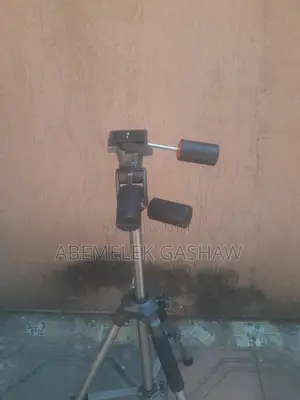 Trypod For Sell