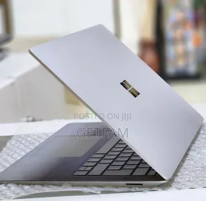 New Laptop Microsoft Surface 8GB Intel SSD 512GB