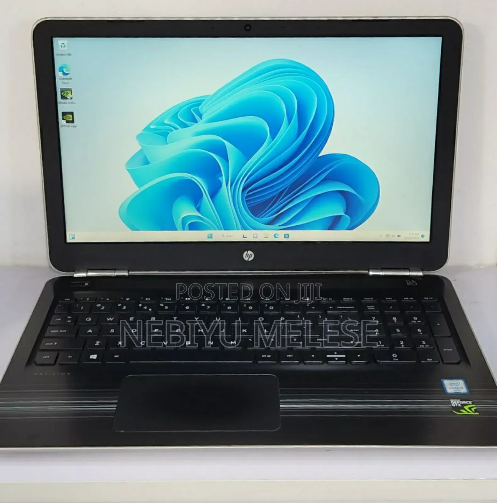 New Laptop HP Pavilion 15 8GB Intel Core I5 SSD 256GB