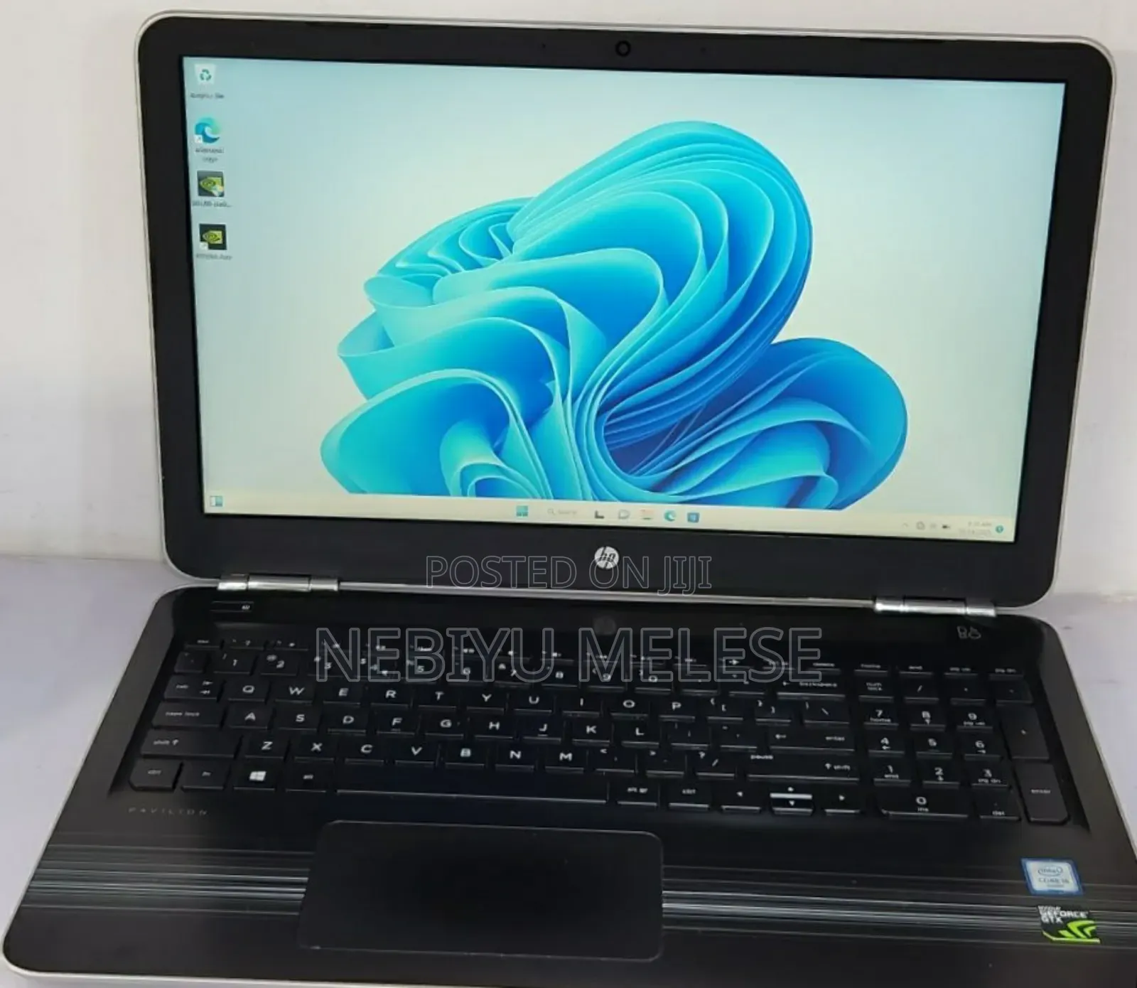 New Laptop HP Pavilion 15 8GB Intel Core I5 SSD 256GB