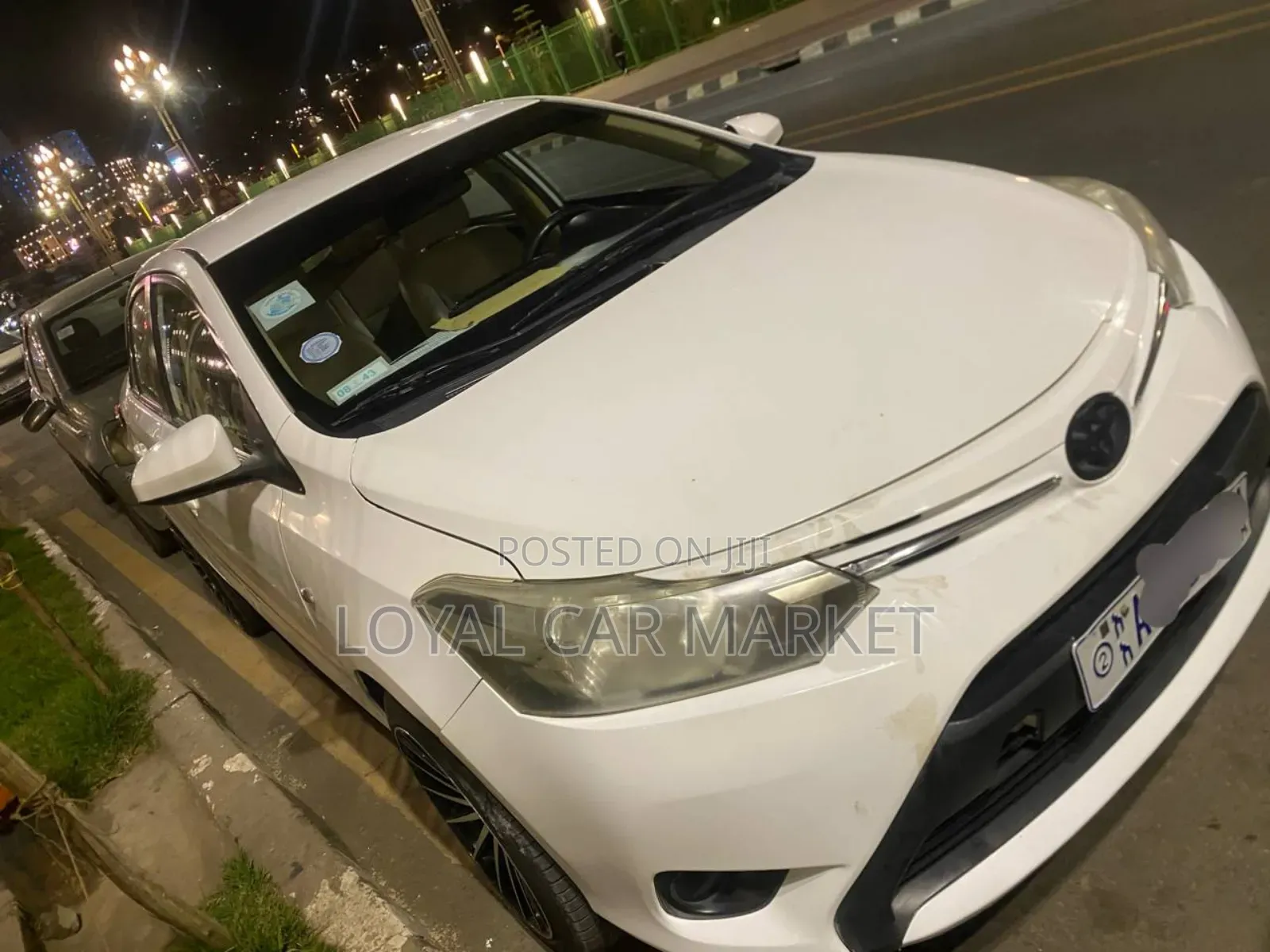 Toyota Yaris 2013 White