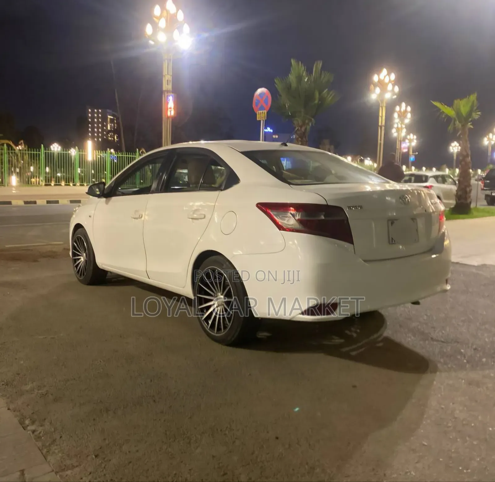 Toyota Yaris 2013 White