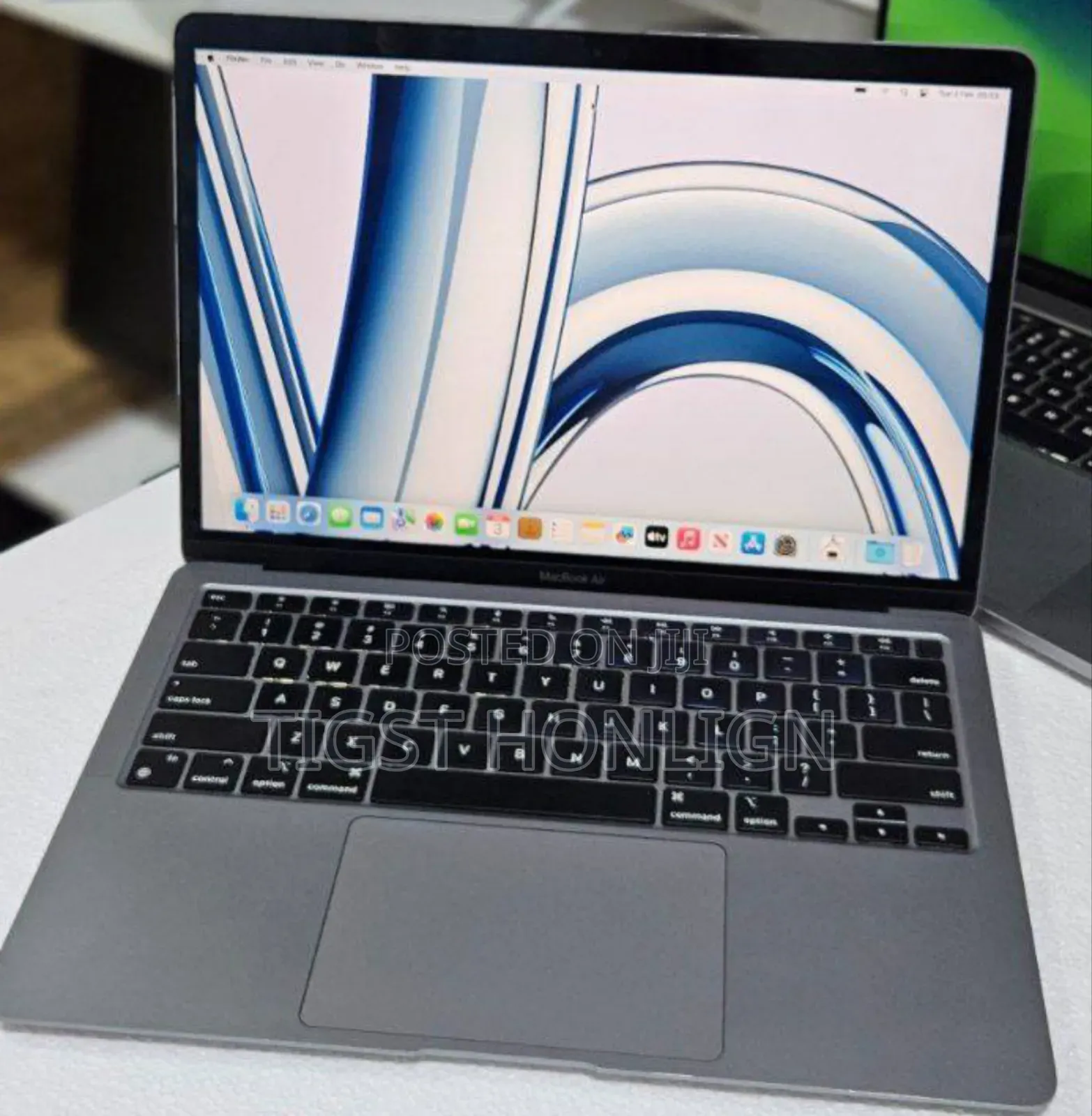 New Laptop Apple MacBook Air 8GB Apple M2 SSD 256GB