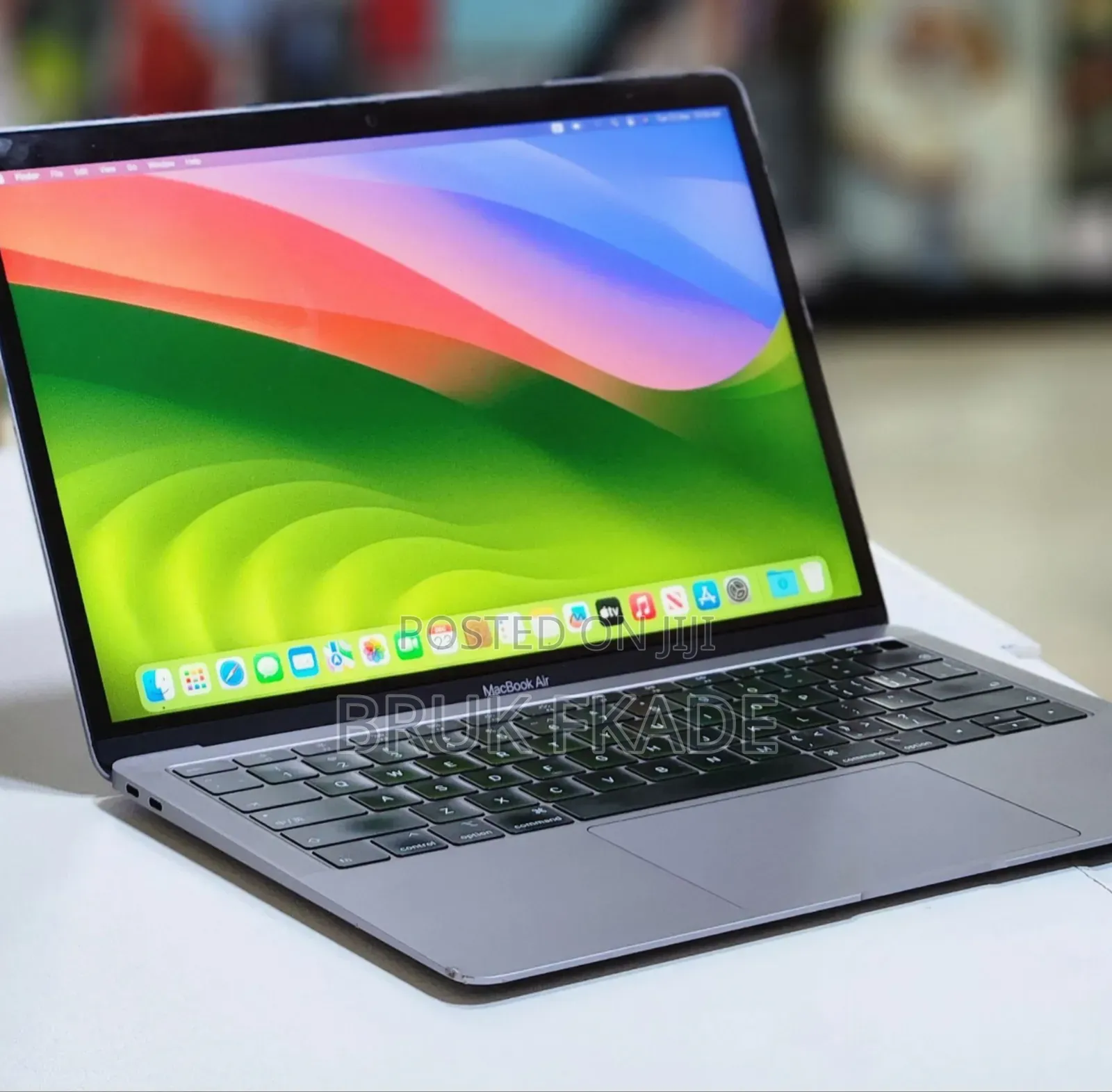 New Laptop Apple MacBook Pro 2019 32GB Intel Core I9 SSD 2T