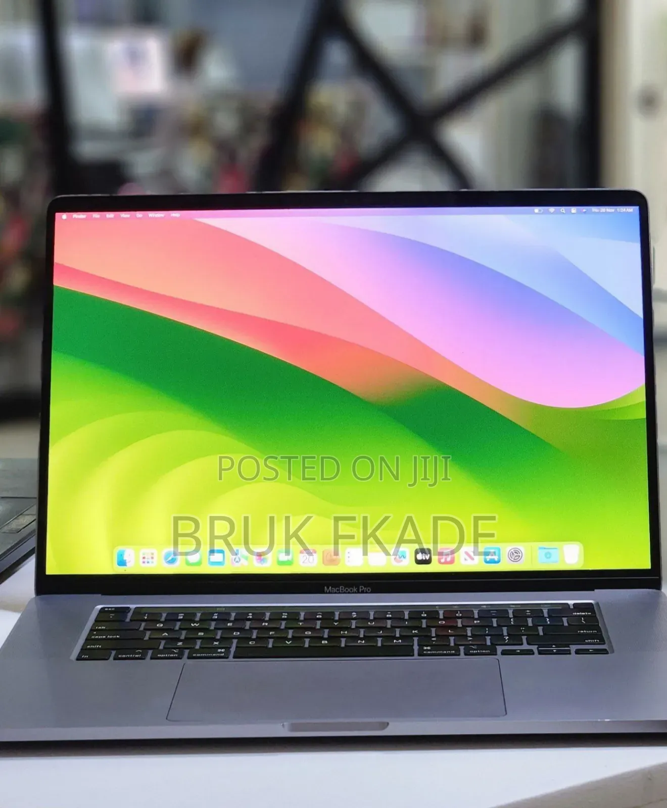 New Laptop Apple MacBook Pro 2019 32GB Intel Core I9 SSD 2T