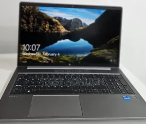 New Laptop HP ZBook Power G9 I7 16GB Intel Core I7 SSD 1T
