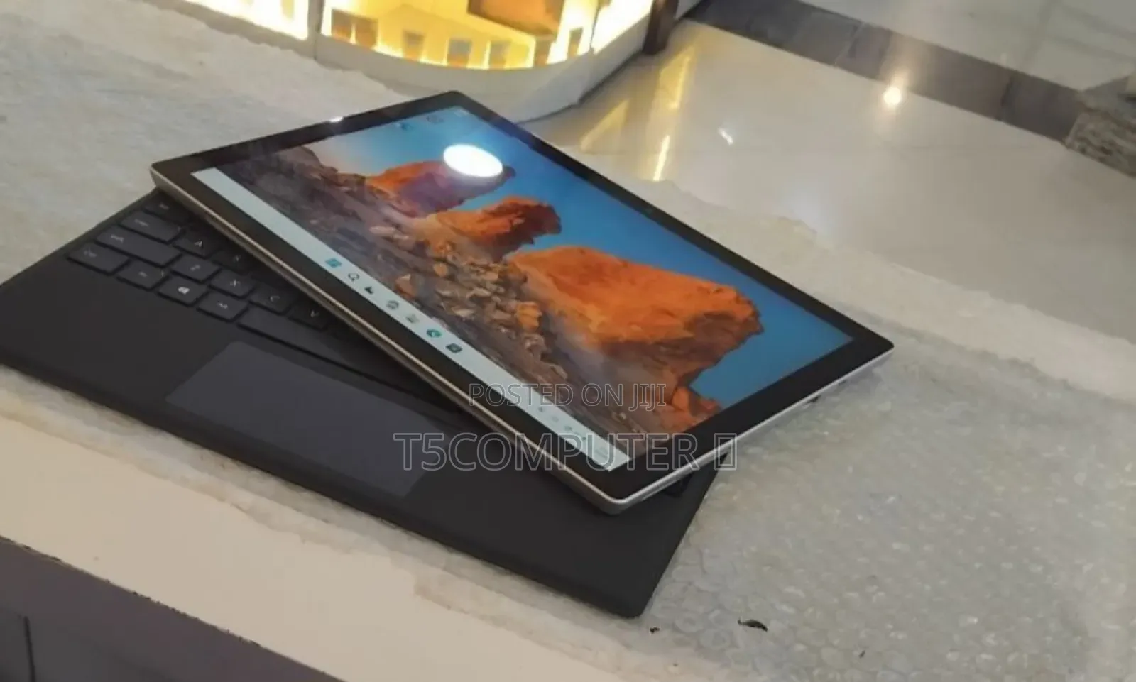 New Laptop Microsoft Surface Pro 7 16GB Intel Core I7 SSD 256GB