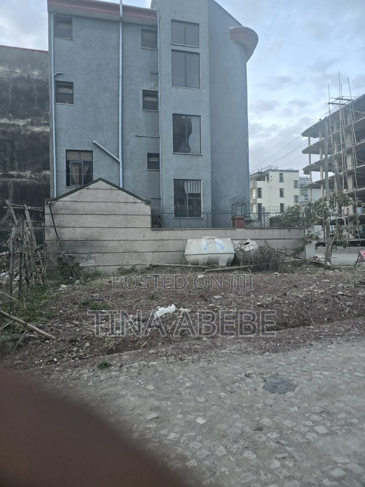 6bdrm House in አስቸካይ የሚሸጥ ቤት, Akaky Kaliti for sale