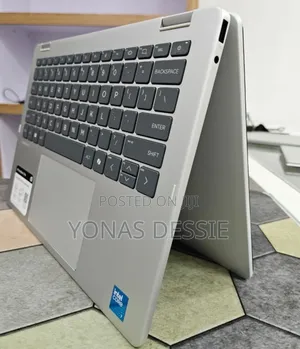 New Laptop HP OmniBook 5 Flip 14-Fp0023dx 16GB Intel Core 7 SSD 512GB