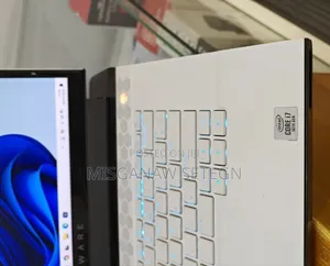 New Laptop Alienware Area-51m 16GB Intel Core I7 SSD 512GB