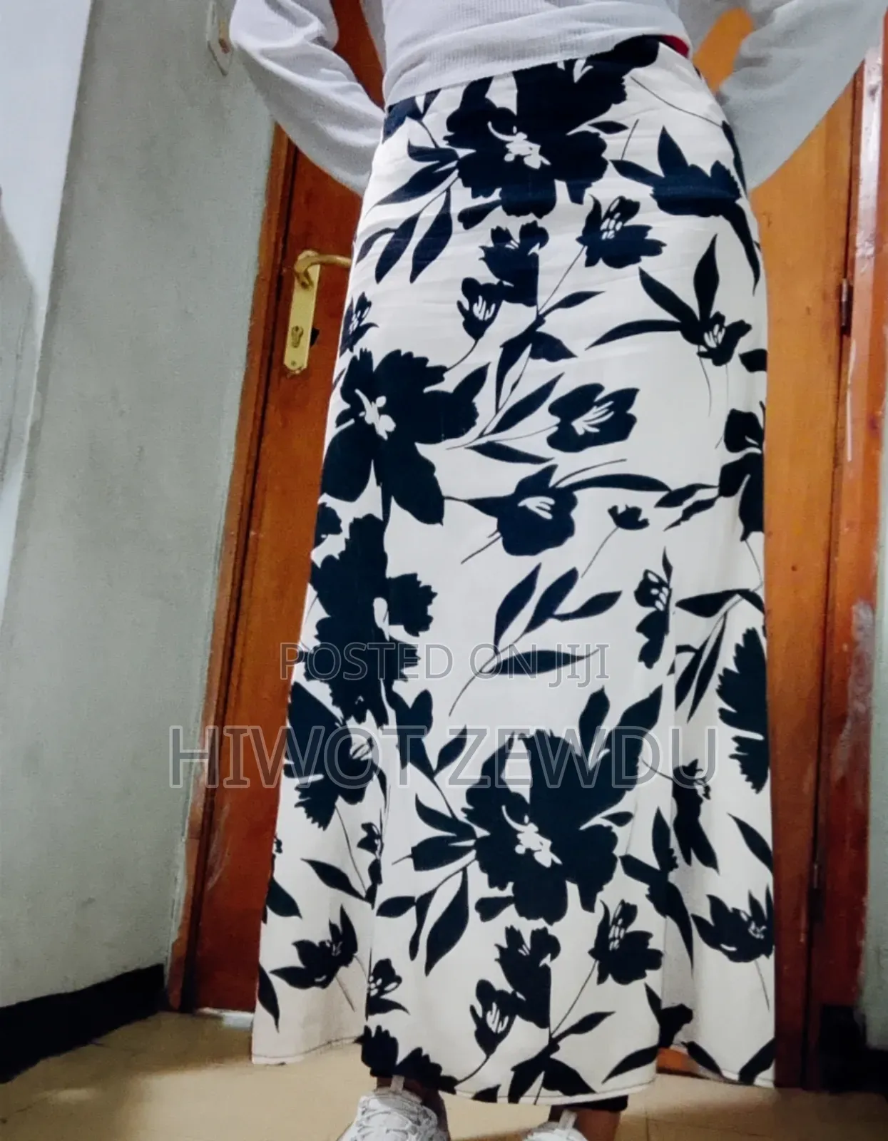 ጉርድ ቀሚስ Skirt Women