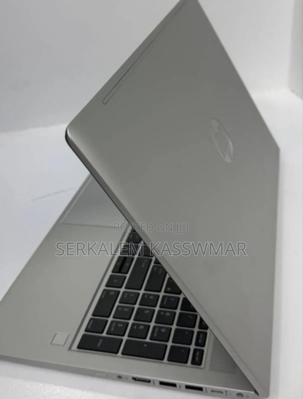 New Laptop HP Probook 450 8GB AMD Ryzen 5 SSD 512GB