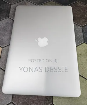 Laptop Apple MacBook Air 2017 8GB Intel Core I5 SSD 256GB