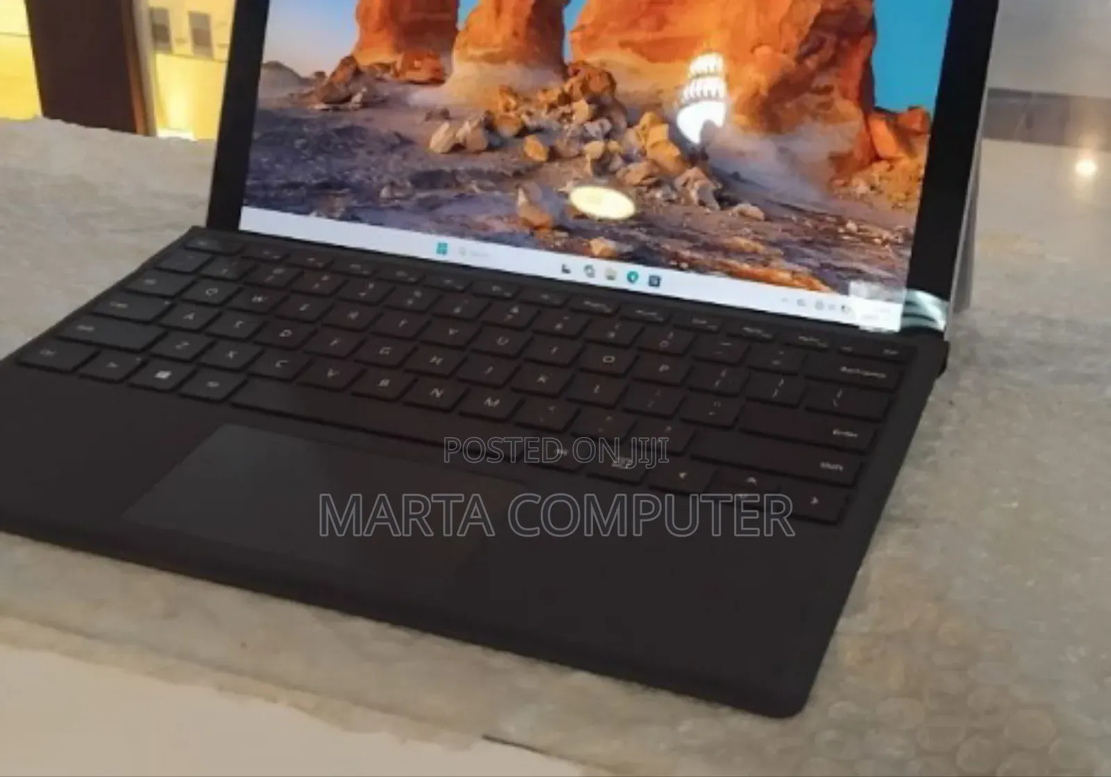 New Laptop Microsoft Surface Pro 7 16GB Intel Core I7 SSD 256GB