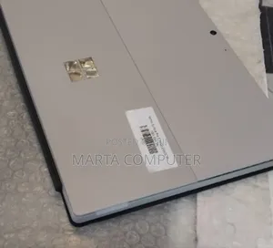 New Laptop Microsoft Surface Pro 7 16GB Intel Core I7 SSD 256GB