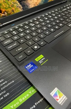 New Laptop Neo Shift N1 32GB Intel Core Ultra 9 SSD 1T