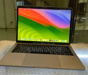 Laptop Apple MacBook Pro 2019 8GB SSD 128GB