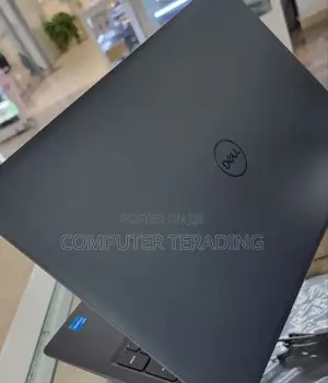 New Laptop Dell Vostro DVCI316 16GB Intel Core I5 SSD 512GB