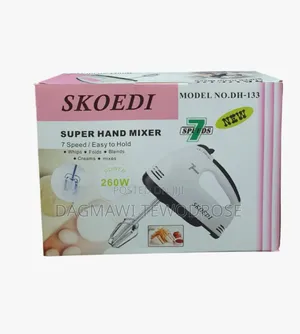 Hand Mixer With Turbo Botton