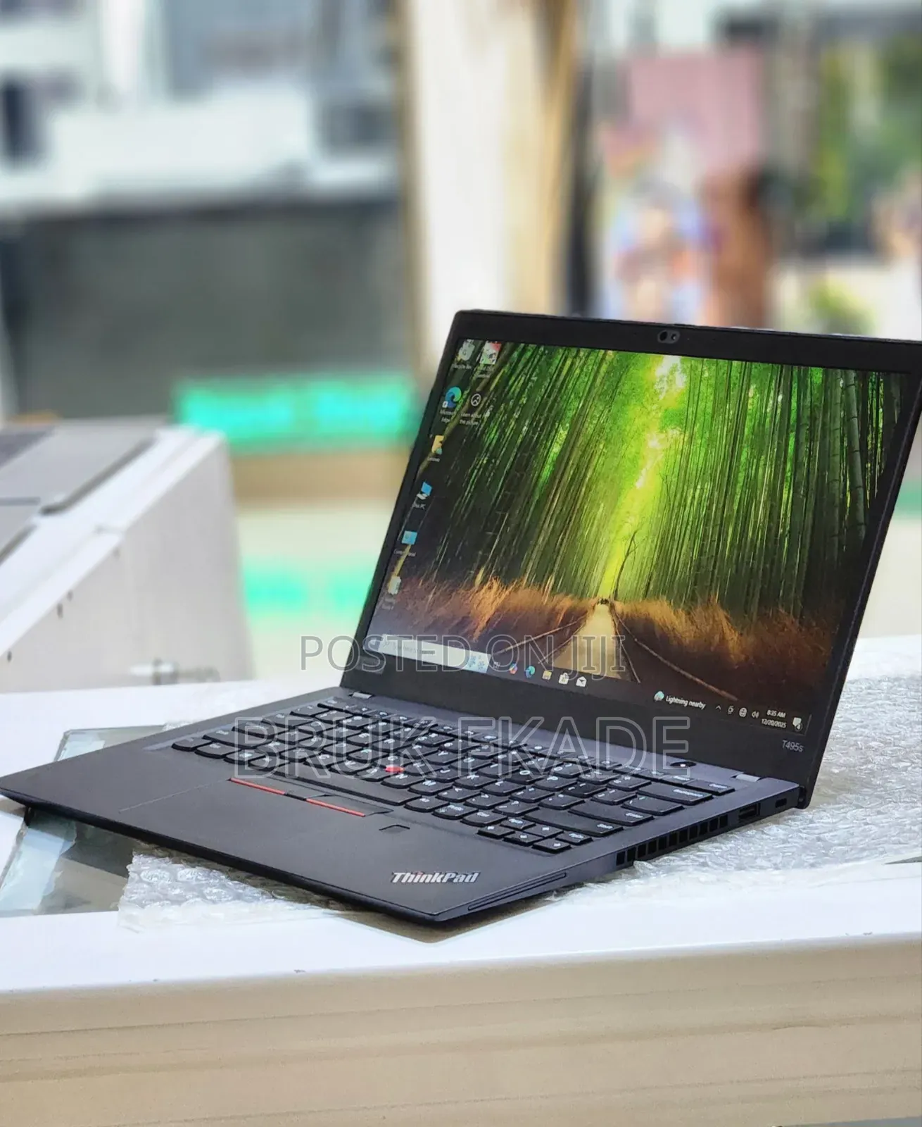 New Laptop Lenovo ThinkPad T495s 16GB AMD Ryzen 7 SSD 512GB