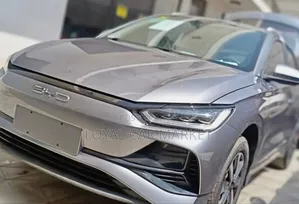 New BYD E2 43 kWh 94 hp FWD 2025 Gray