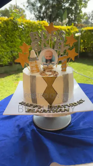 Boss Babe Cake