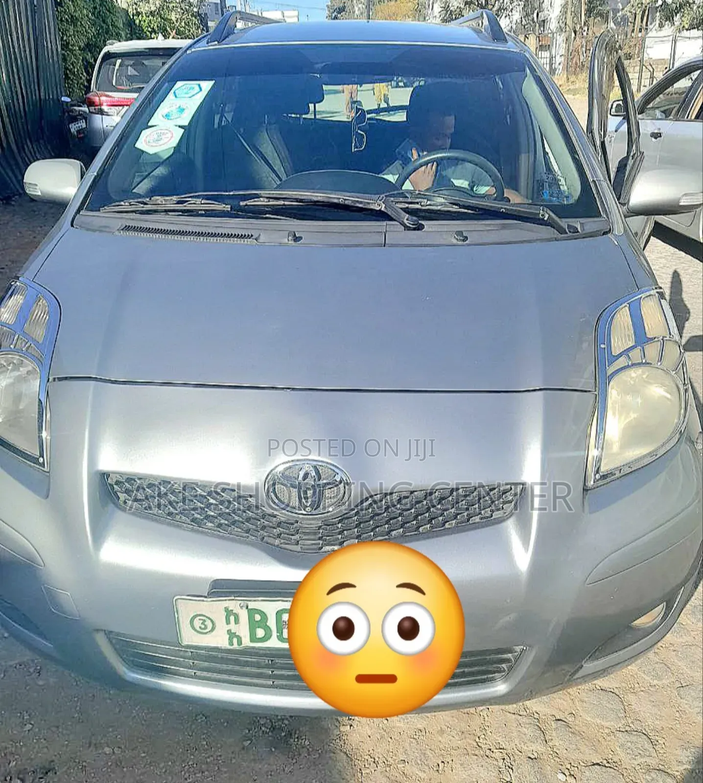 Toyota Yaris 2010 Gray