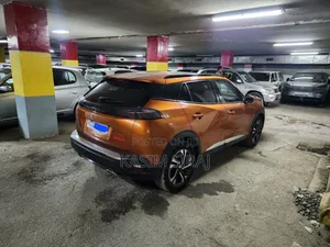 Peugeot 2008 1.2 PureTech (100 Hp) 2021 Brown