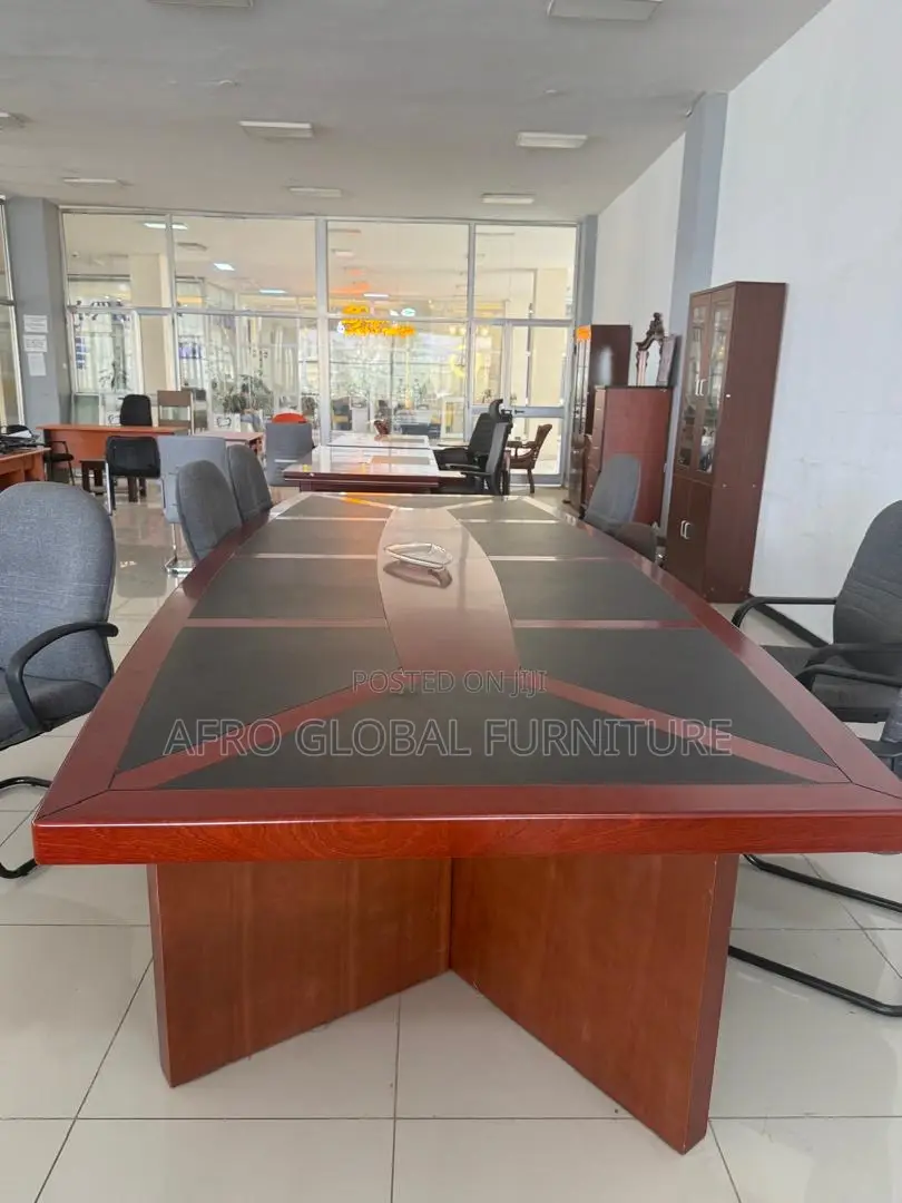 High Quality Veneer Conference Table