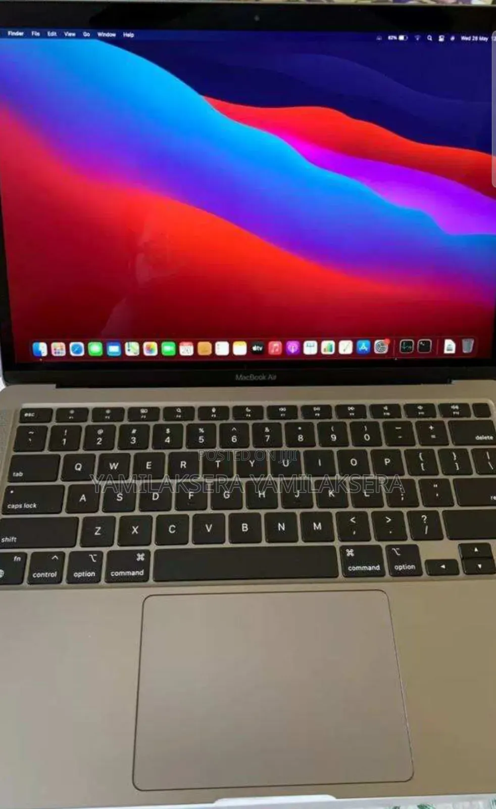 New Laptop Apple MacBook Air 2020 8GB Intel Core I7 SSD 256GB