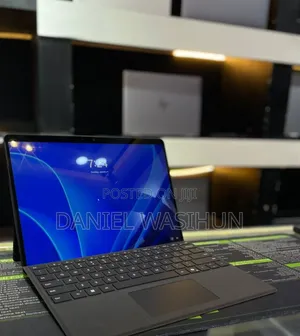 New Laptop Microsoft Surface Pro 10 256GB Intel Core Ultra 5 SSD 16 GB