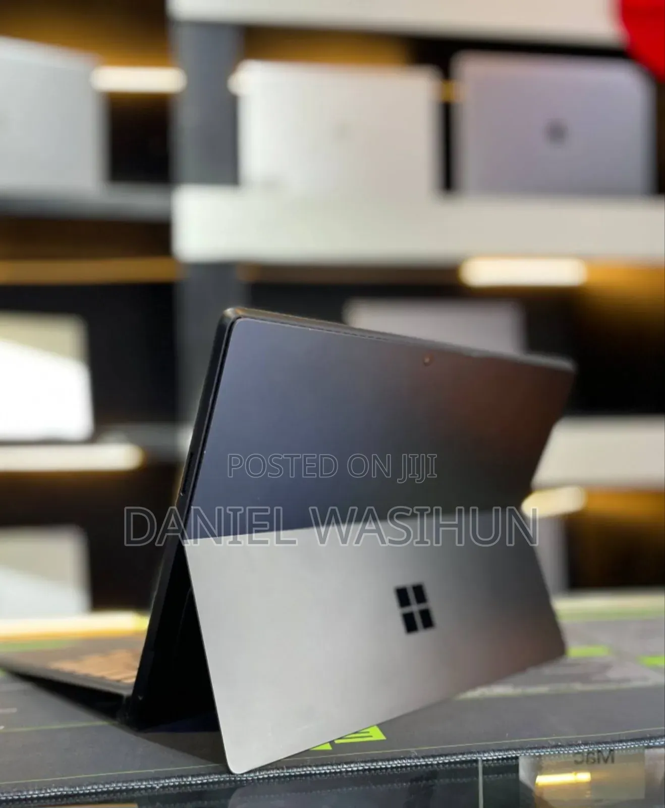 New Laptop Microsoft Surface Pro 10 256GB Intel Core Ultra 5 SSD 16 GB