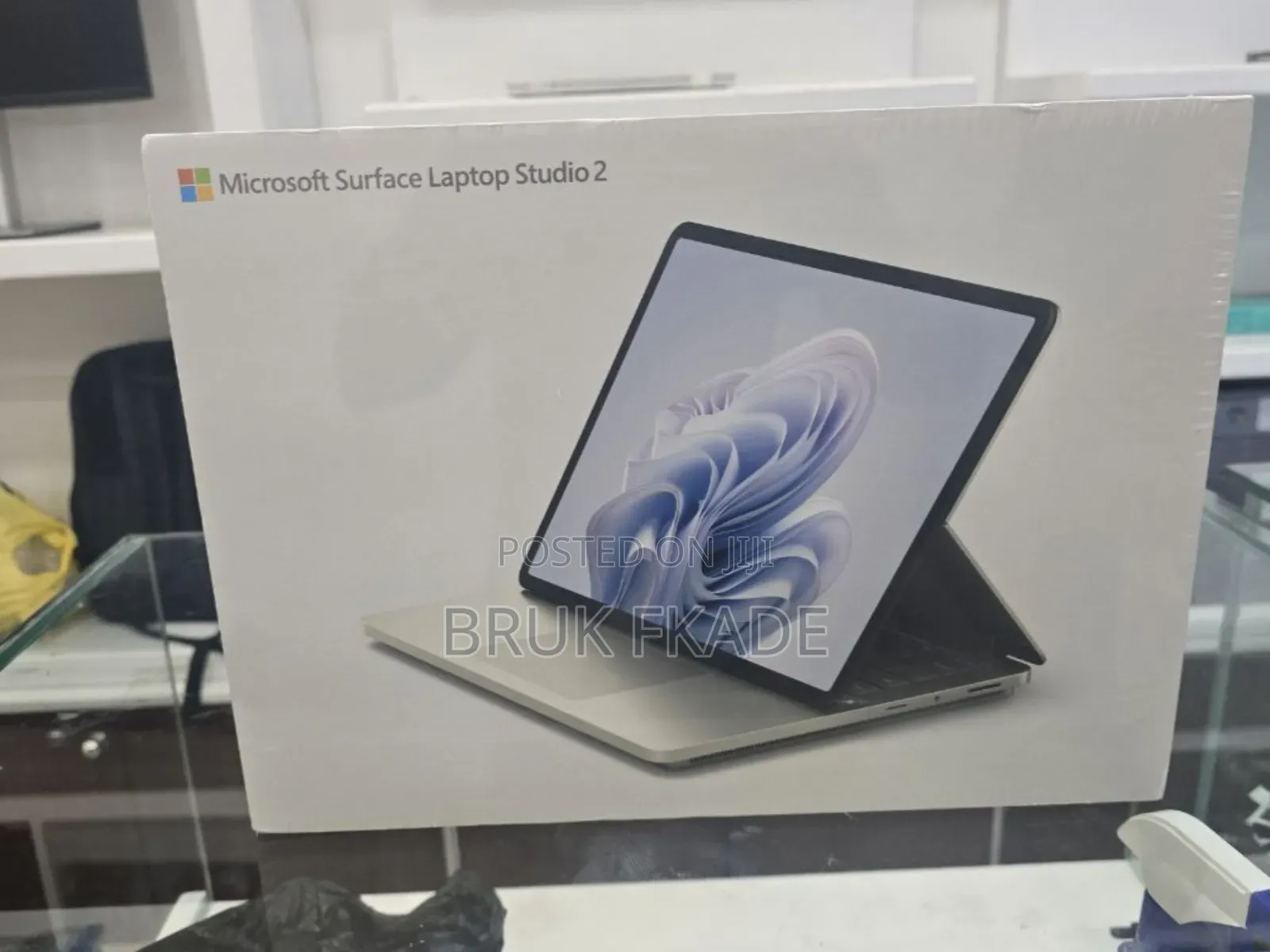 New Microsoft Surface Laptop Studio 2 16GB Intel Core I7 SSD 512GB