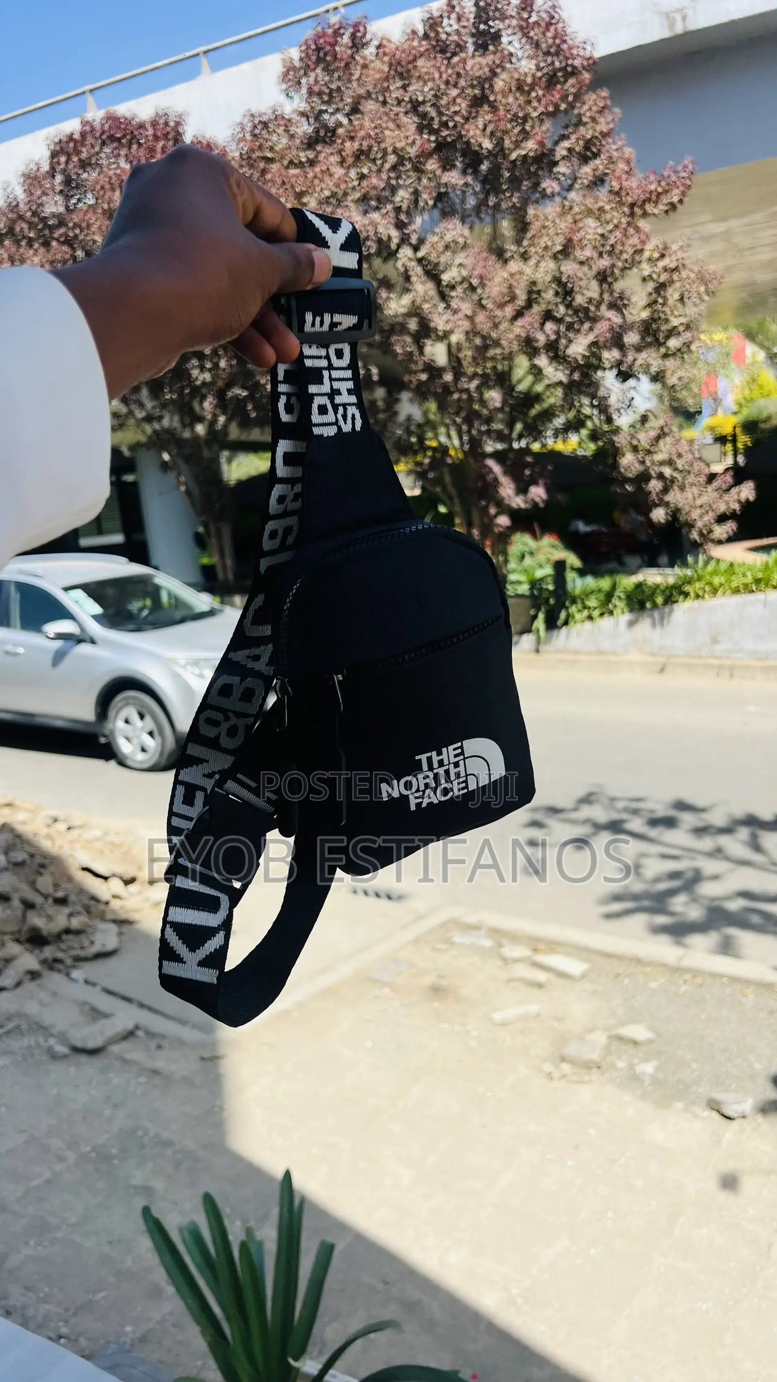 Small Baghand