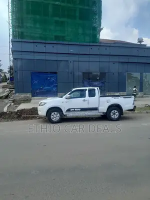 Toyota Hilux 2.5 D-4D 2007 White